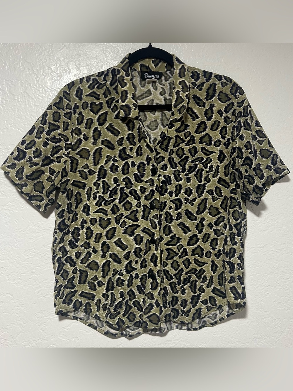 Gianna Olive Green and Black Print Short-Sleeve Button-Up Shirt